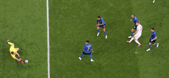 അല്ഭുത ബാലന്قصة طفل مدهش يحمل اسماً ملايالياً فريداً