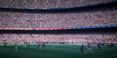 بثمباشرمباراةالبرازيلوكولومبيامواجهةناريةفيكرةالقدم