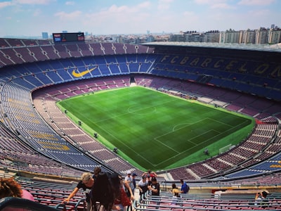 برشلونةلايفالأسطورةالتيلاتنتهي